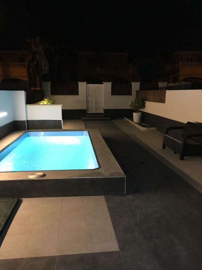 Boulevard La Zenia Villa Playa Flamenca Bagian luar foto